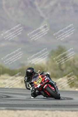 media/Jan-15-2026-Racers Edge (Thu) [[dfebeb70ab]]/2-A Group/Session 5 (Turn 5)/